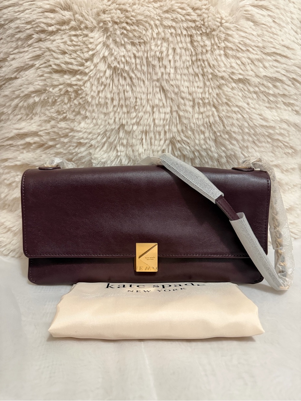 Kate Spade Deco Soft Shoulder Bag (BLACKBERRY JAM)